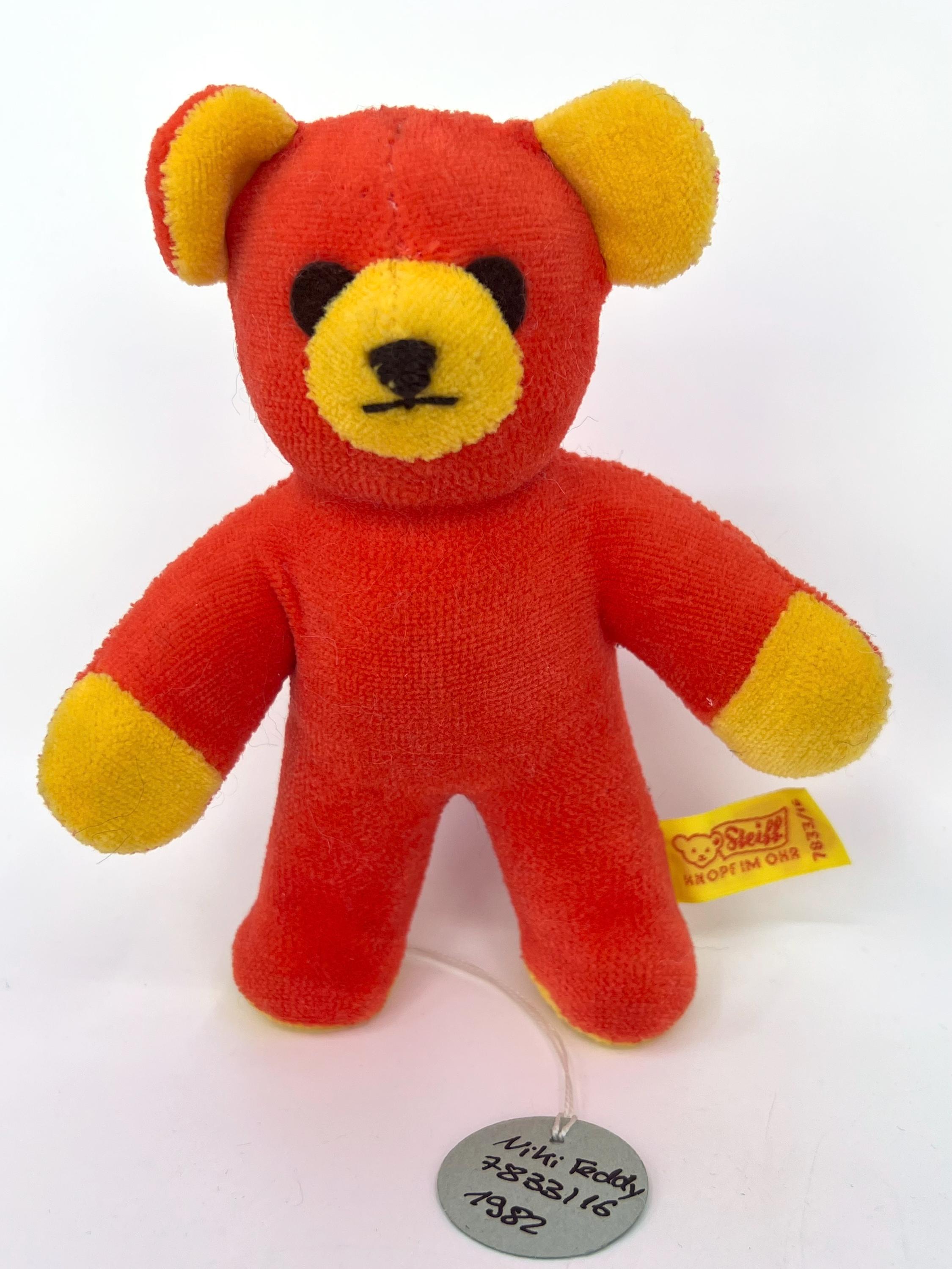 Steiff Niki Teddy Bear Official Archive Sample 1982 ID Tags 16 Cm