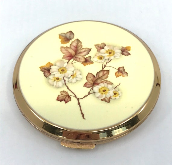 Stratton England Powder Compact Enamel with Bloss… - image 1