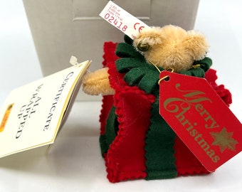 Steiff All Wrapped up 1999 Teddy Bear Gift Christmas Tree Ornament