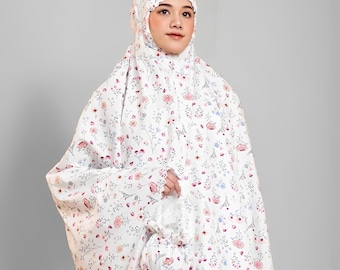 Mukena en coton adapté aux voyages - Série Azura avec robe de prière musulmane élégante découpée au laser