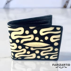 Carteira de couro de arraia feita à mão – inspirada em Batik Parang, carteira de arraia, couro de peixe, carteira masculina, carteira de couro, presente de arraia