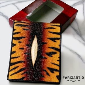 Cartera de piel de raya con diseño de tigre de primera calidad: diseño ovalado elegante, cartera de raya, cartera de piel de pez, cartera para hombre, cartera de piel