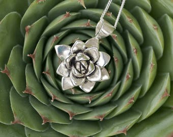 Succulent Pendant