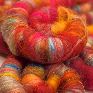 Siesta Rolags: Wool, Alpaca, Silk Fiber for Spinning (3.8oz)