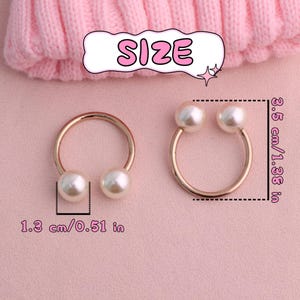 Dual Pearl Scarf Pin: Gold Ring Knitwear Brooch