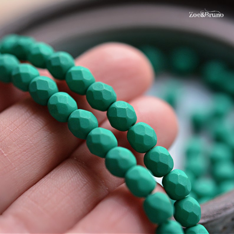 25 Like April Saturated Emerald, Premium Czech Glass, Fire-Polish Round Beads 6mm image 6