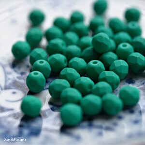 25 Like April Saturated Emerald, Premium Czech Glass, Fire-Polish Round Beads 6mm image 2