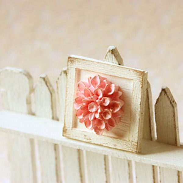 Dollhouse Accessories -Shabby Chic Framed Flower Applique Decoration