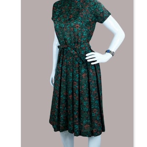 Vintage 60s Green Floral Dress with Box Pleated Skirt, Sz 9