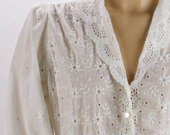 Vintage 1980s Dress White Eyelet Lace Shift Serbin by Marianne B42 W40