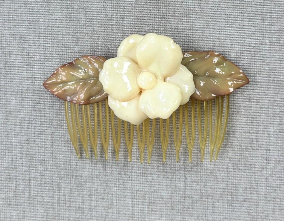 Vintage Cream Dogwood Bloom Flower Hair Comb - Etsy Israel display picture 1