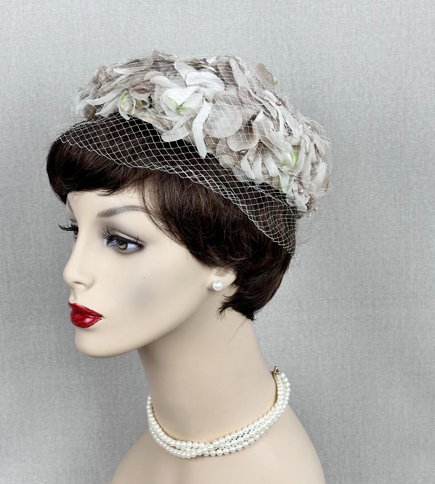 Vintage Beige Veiled Pillbox Hat il_fullxfull.1901247082_eb31.jpg main image 4