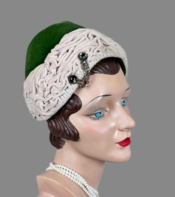 Vintage 60s Beige and Moss Green Velour Turban Style Hat by  display picture 1