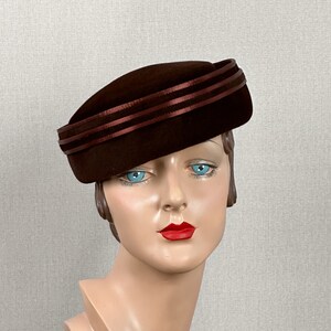 Vintage Brown Satin Pillbox Hat 50s Pillbox Hat Vintage Brown Mink Fur Satin Bow Velvet  main image 3