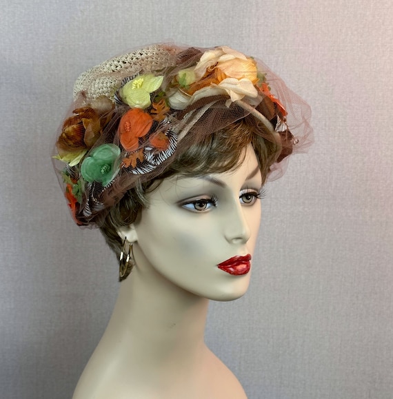 VINTAGE GEORGÍ || COPPERISH BROWN || HAT WITH MESH AND TULLE RIBBON WITH FLOWER Kentucky Derby Hat, Coffee Beige Cream Brown Tulle Flower  main image 2