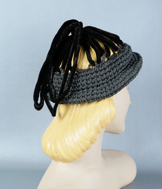40s Grey Crochet Hat with Brown Velvet Loops by A… - image 5