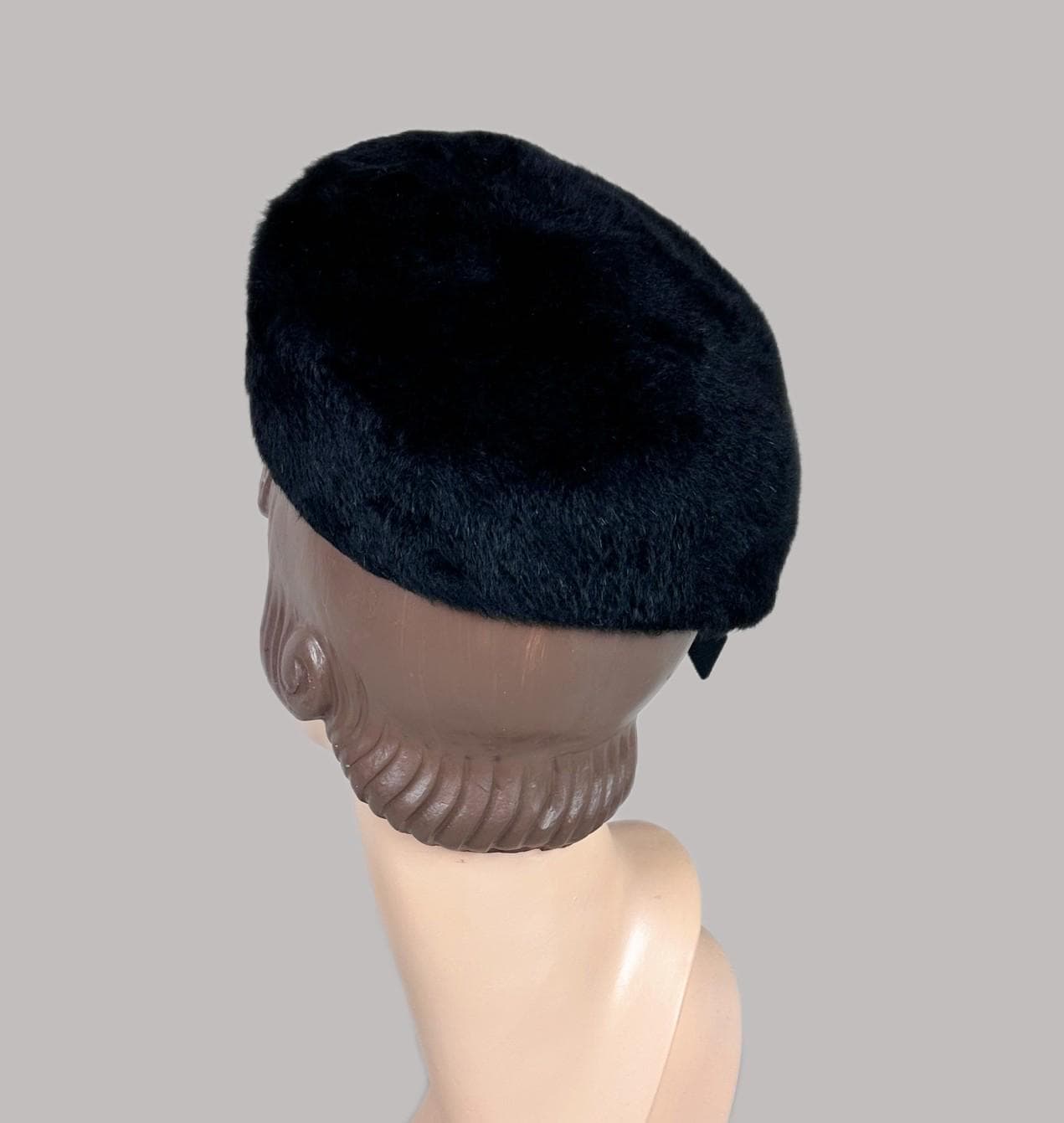 Vintage Mid Century Marche Exclusive beret cap hat black fuzzy warm size 23 Winter hat alternatives to berets in France main image 2