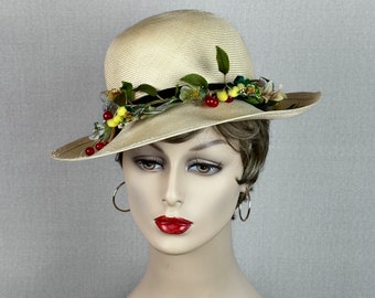 70s Fleur de Lis Straw Hat w/ Floral Hat Band