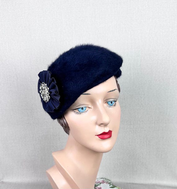 Vintage 60s Navy Blue Faux Fur Beret With Rhinestone Brooch 