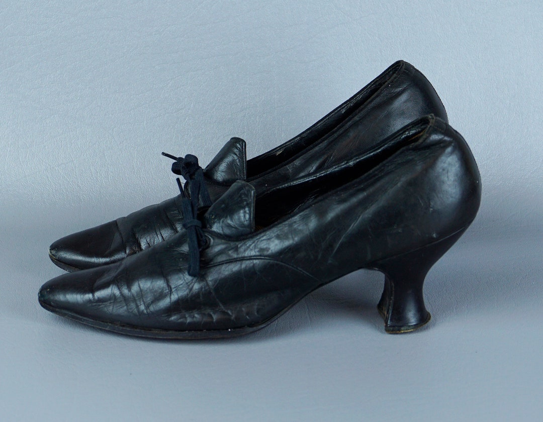 1920s Shoes, Black Leather Pumps, Louis Heels, Laced Latchets, Size 6 ...