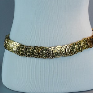 Vintage 80s Goldtone Star Stretch Belt