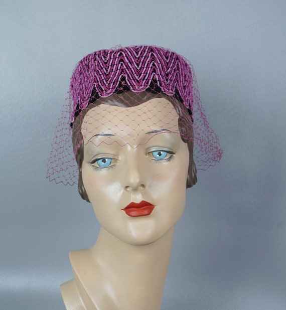 60s Hot Pink Veiled Pillbox Hat - image 7