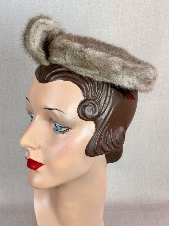 Vintage 50s Shallow Crown Grey Mink Pillbox Hat b… - image 2