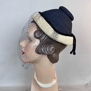 Vintage 50s Straw Pixie Style Hat with Veiling by Lazarus