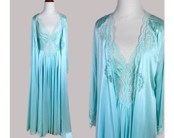 Vintage Mint Green Olga Gown and Robe, Carribbean, Sz M