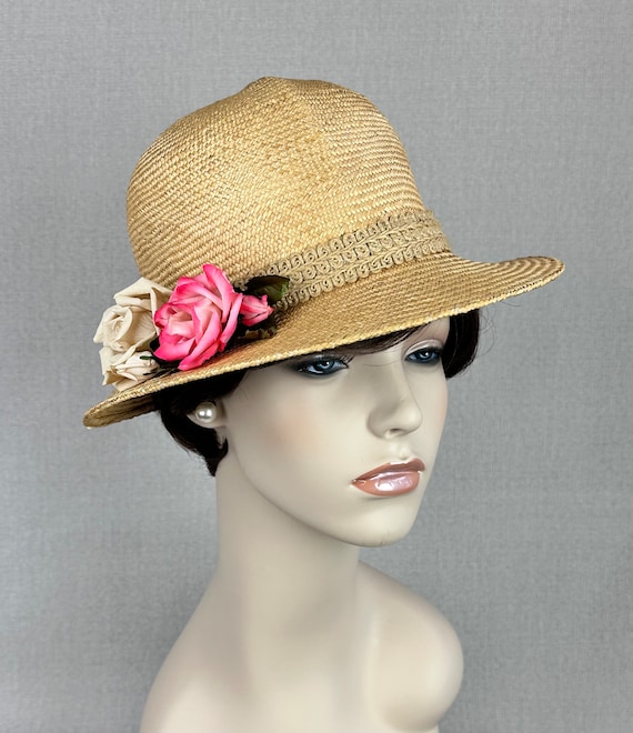 Vintage 90s Beige Straw Safari Style Hat