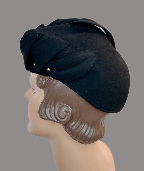 Vintage 1940s Tilt Hat, Black Felt Petal Hat with Placement Panel View 6