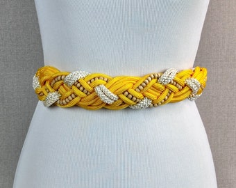 Vintage 1980s Yellow and Ivory Beaded Rope Belt