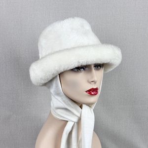 White Quilted Fabric Hat main image 1