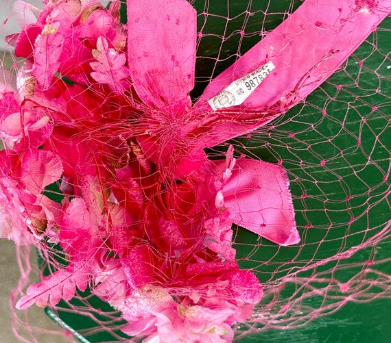 60s Pink Floral Fascinator or Whimsey Hat - image 5