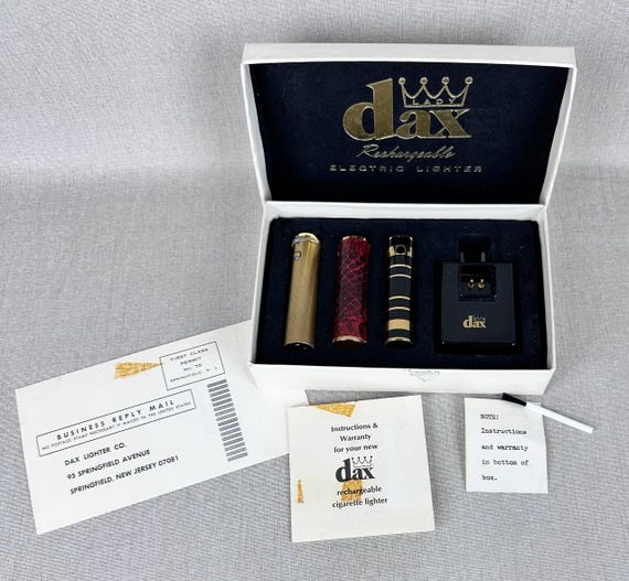 Vintage 60s Boxed Set Lady Dax Rechargeable Electric Cigarette Lighter, 3  Covers, Original Box
