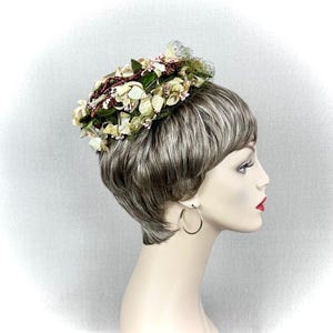 Chapeau vintage des années 60 en soie beige et bronze à sequins par Sally Victor