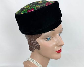 Vintage Satin Pillbox Hat: Black & White Fabric Flower, Mid  display picture 1