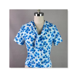 Vintage 50s Floral Blouse: Blue & White Tie-Neck Top, B36