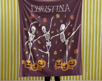 Manta personalizada de esqueletos danzantes: una manta espeluznante para Halloween