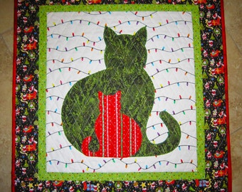 Christmas SIDEKICK Cat Applique Wall Hanging Quilt from Quilts by Elena Table Topper