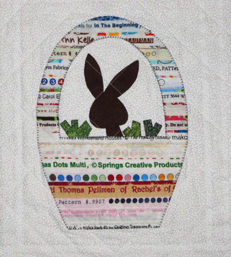 BUNNIES AND BASKETS Selvage Quilt from Quilts by Elena Easter Applique Table Runner Selvages image 5
