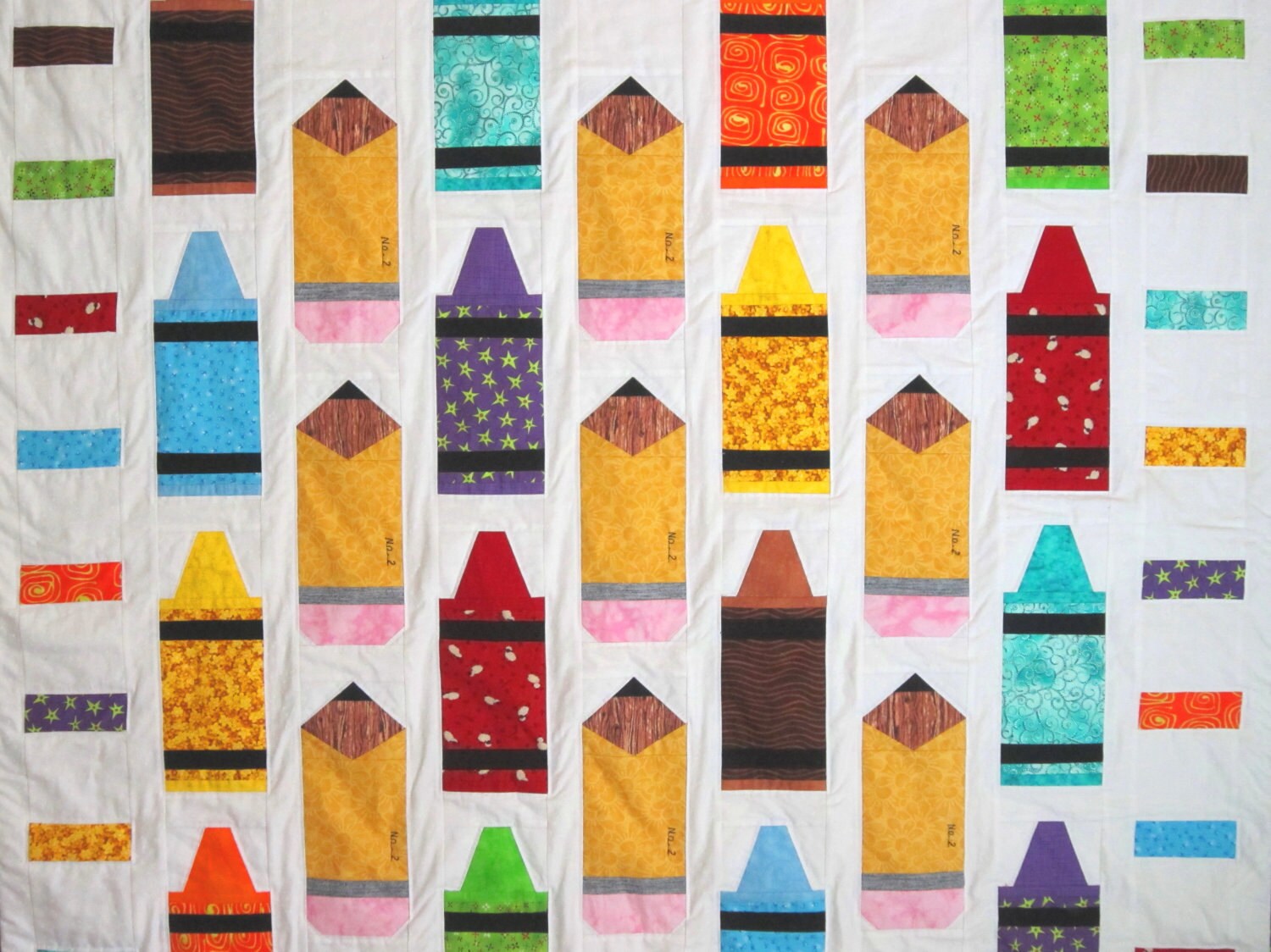 INSIDE THE LINES Modern Quilt Pattern From Quilts by Elena Back to ...