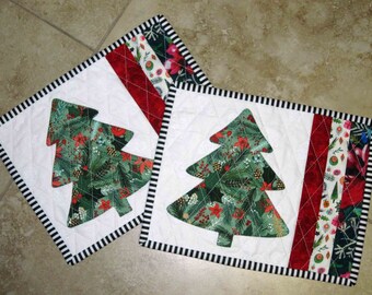 Set of 2 Mini Quilts Christmas Tree MUG RUGS from Quilts by Elena Table Topper Wall Hanging