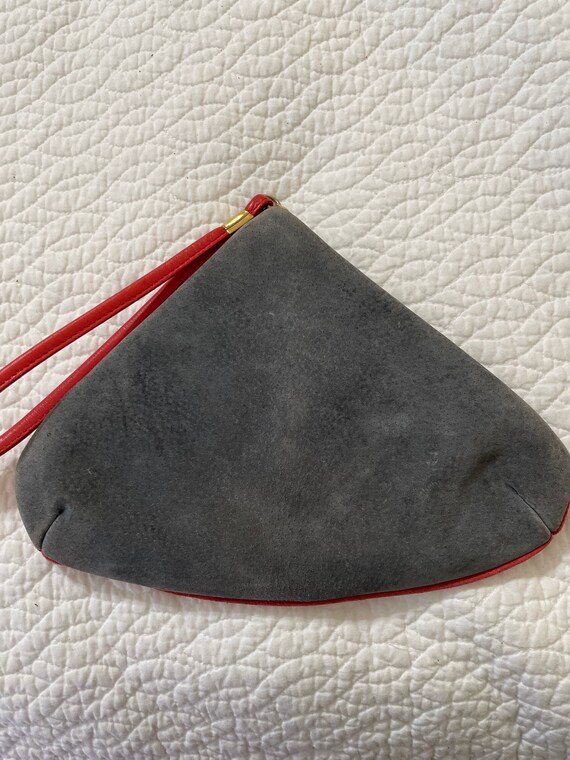 Adorable red vintage triangular clutch - image 2