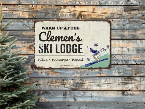 Personalized Ski Lodge Sign, Apres Ski, Ski Art, Cabin Decor, Winter Decor, Last Name Sign, Gift for Skiers, Winter Wall Art, Mountain Decor