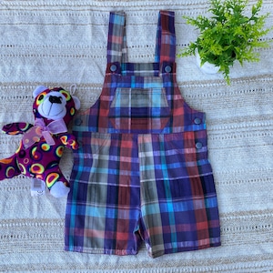 Vintage Kids Plaid Overalls: 90s Cotton Cord Dungarees with Pocket.