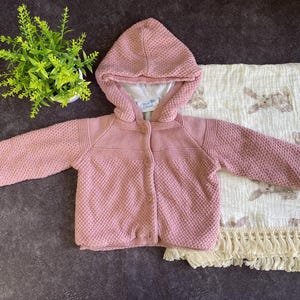 90s Vintage Warm Knitted Powder Pink Cardigan With Hood And Buttons For Baby Girl 3-6 Months + Gift Plaid Animal Print.