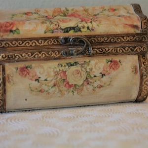 Treasure Chest Box Oriental Camphor Wooden Decopauge Floral Design image 2