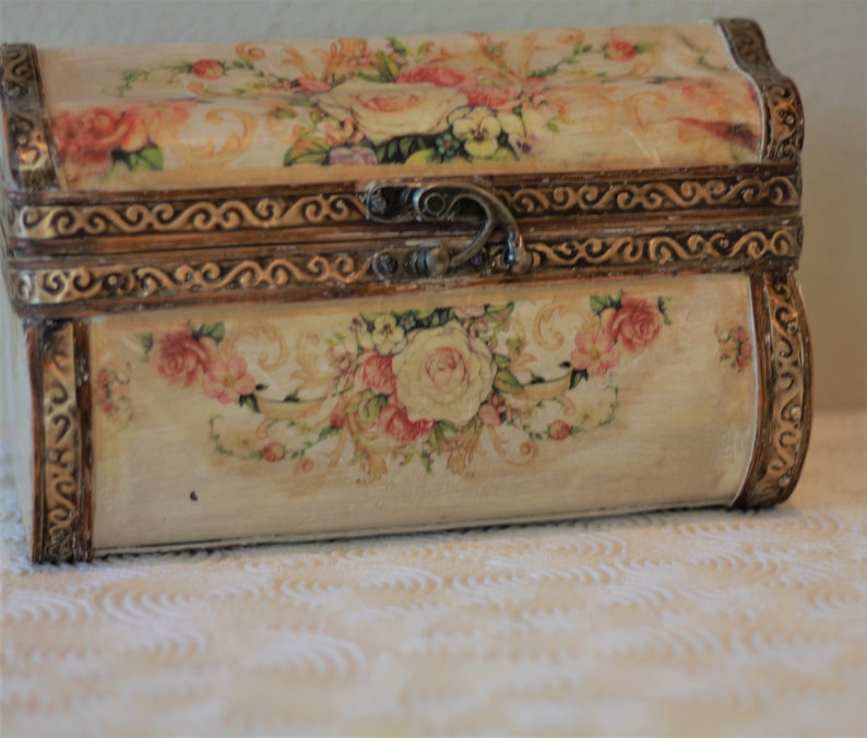 Treasure Chest Box Oriental Camphor Wooden Decopauge Floral Design image 2