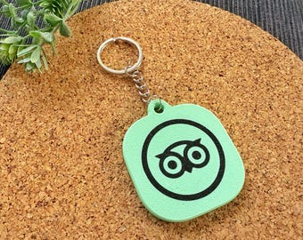 Llavero con logotipo NFC personalizado de TripAdvisor: etiqueta de reseña impresa en 3D con enlace editable
